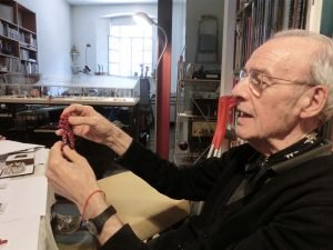 Desainer Perhiasan Kontemporer Italia