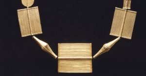 Inilah Kilauan Emas Yang Sangat Tak Tertahankan